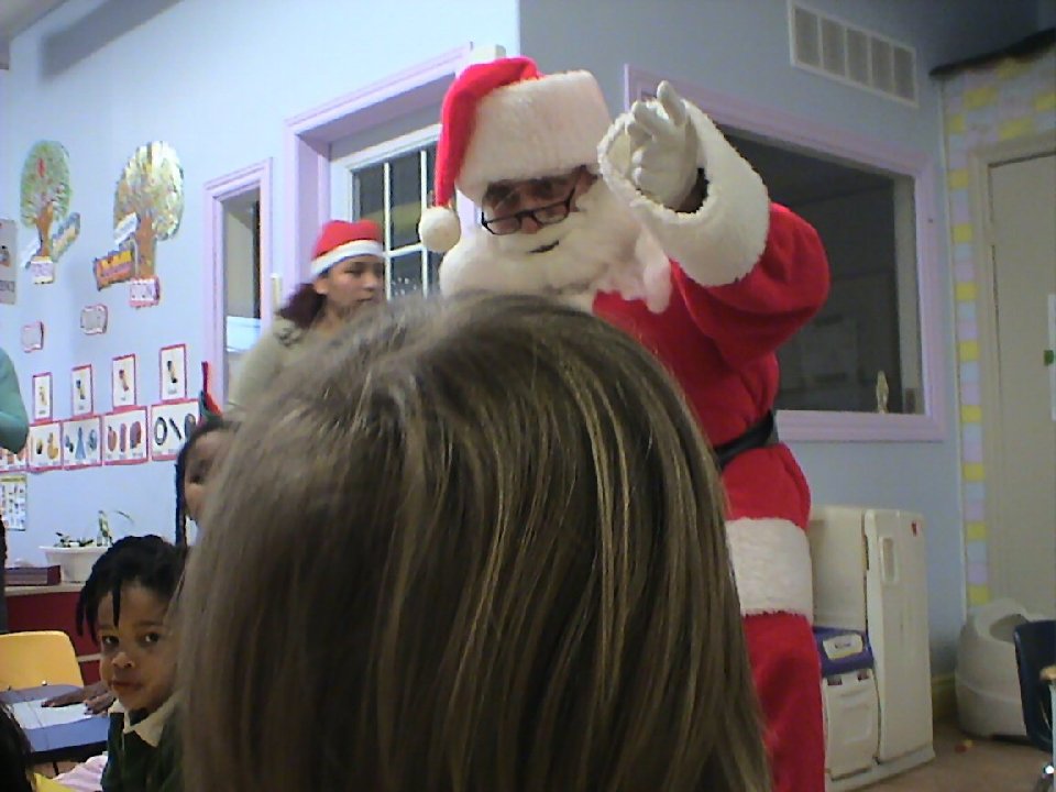 2005-12-16 - CHRISTMAS PARTY AT LILY'S HOUSE 004